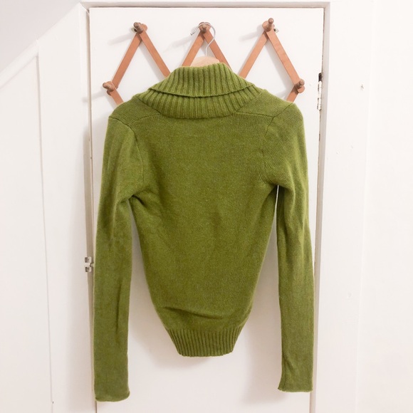 100% Cashmere J.Crew Sweater - Picture 4 of 5
